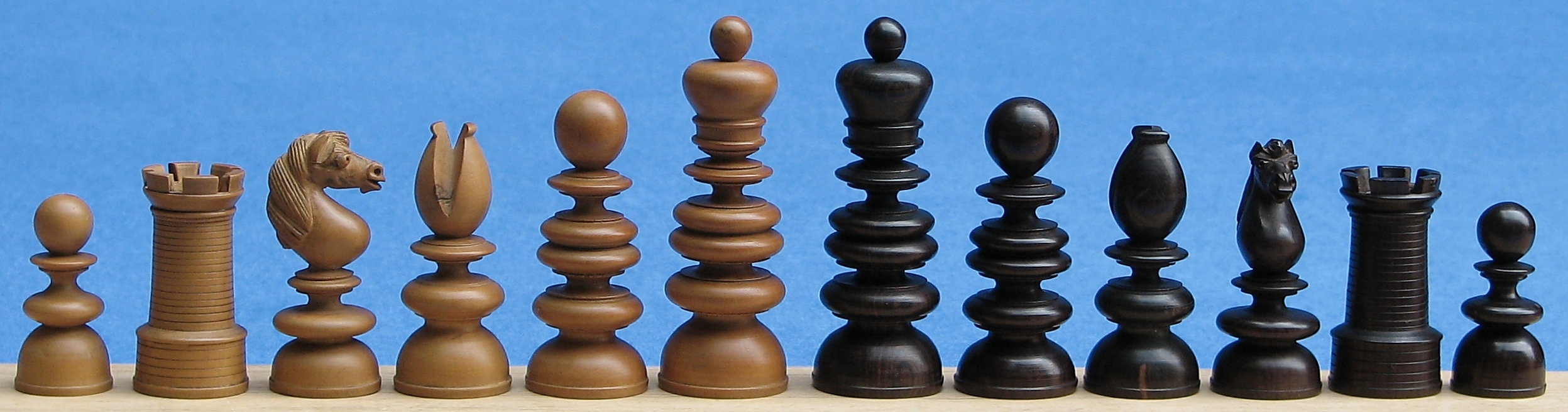 The 1820 Thomas Lund English Chess Pieces - The Camaratta