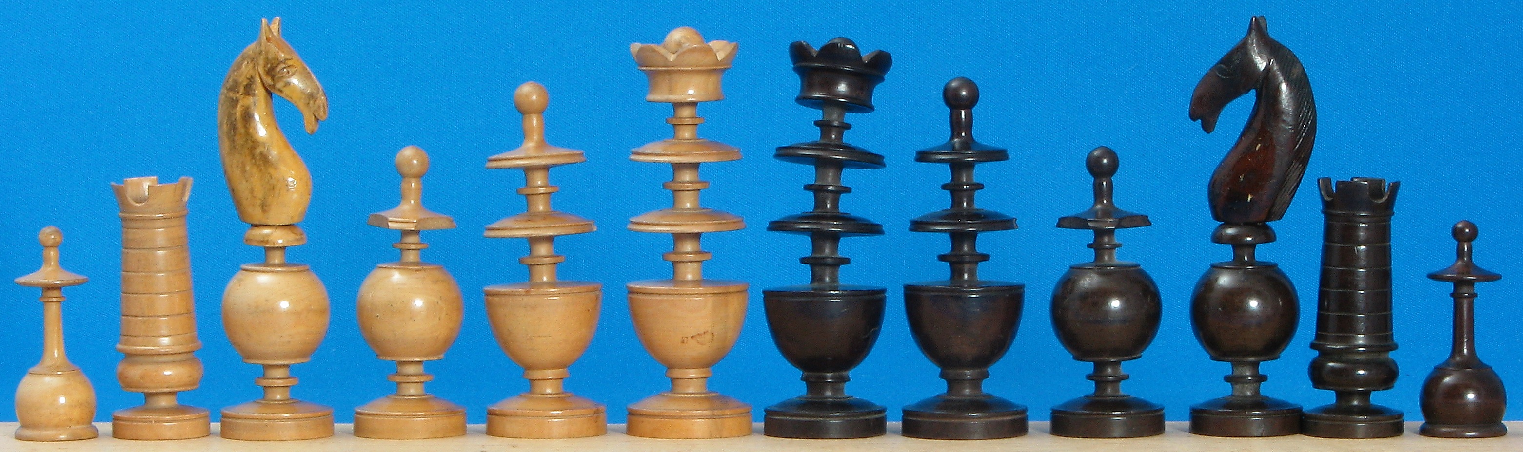 Regence Pattern Chess Set French Style Chess Pieces 